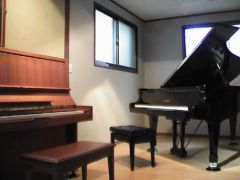 ジャズ・ソノール・ピアノ教室写真1