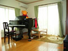 山田奈美ピアノ教室写真1